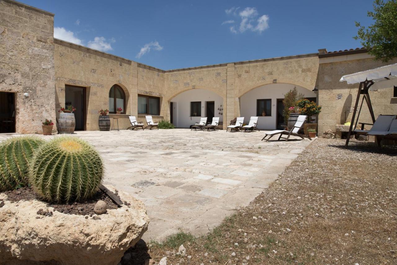 Antica Masseria Ficazzana - Tenuta Marina Di Pescoluse Exterior foto